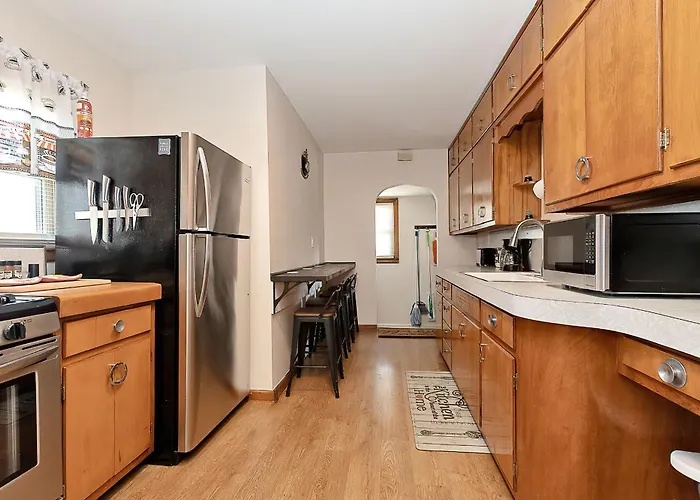 Spacious 3bdr Near 6flags-naval Base-casino * Waukegan